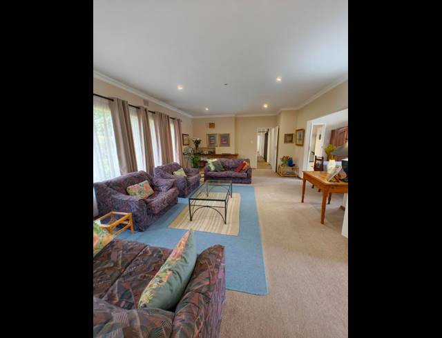 4 BEDROOM HOUSE FOR SALE IN MENLO PARK